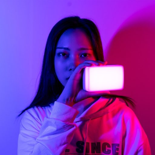 Ulanzi VL120 RGB LED videólámpa, 20 féle fényeffektus